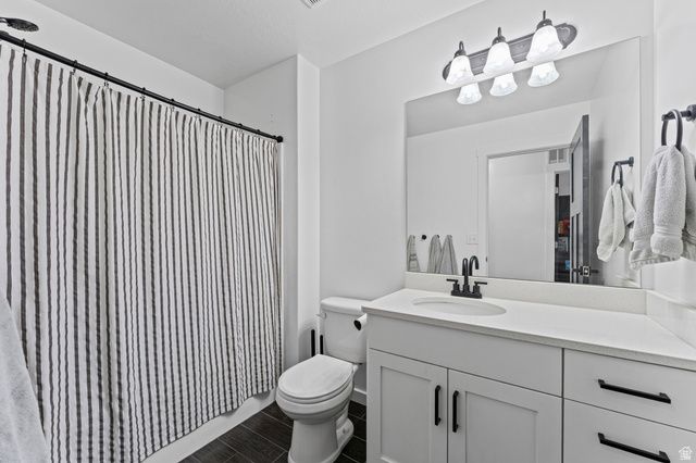 3637 E FLINT CREEK LN, Eagle Mountain, UT 84005