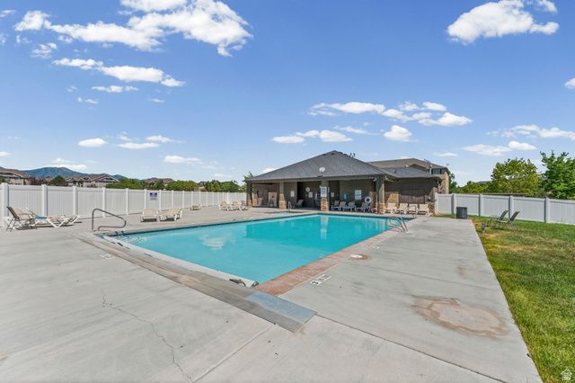 3637 E FLINT CREEK LN, Eagle Mountain, UT 84005