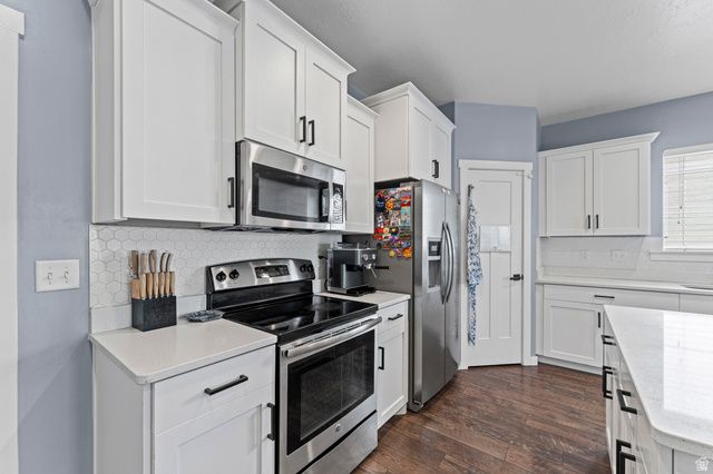 3637 E FLINT CREEK LN, Eagle Mountain, UT 84005