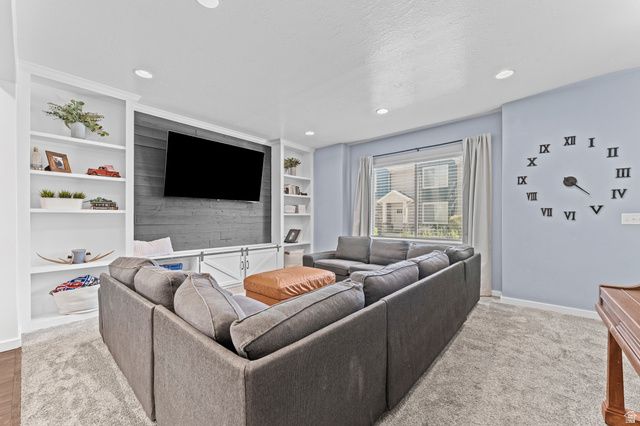 3637 E FLINT CREEK LN, Eagle Mountain, UT 84005