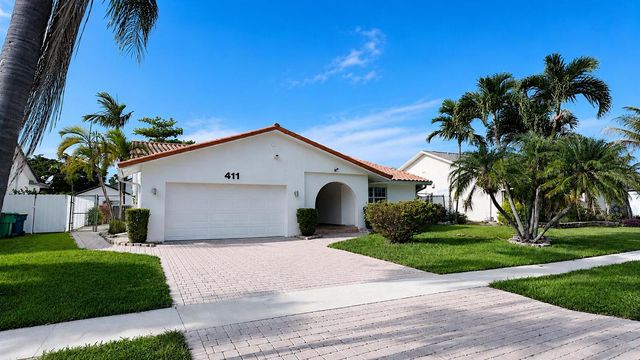 411 SE 4th Street, Dania Beach, FL 33004