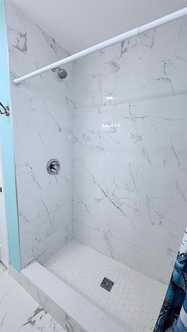 411 SE 4th Street, Dania Beach, FL 33004