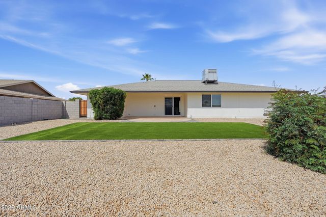 11081 W TIMBERLINE Drive, Sun City, AZ 85351