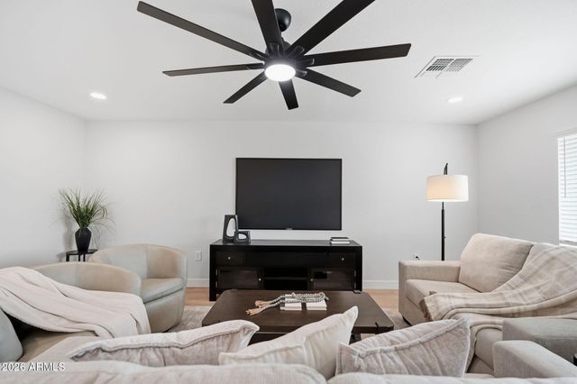 11081 W TIMBERLINE Drive, Sun City, AZ 85351