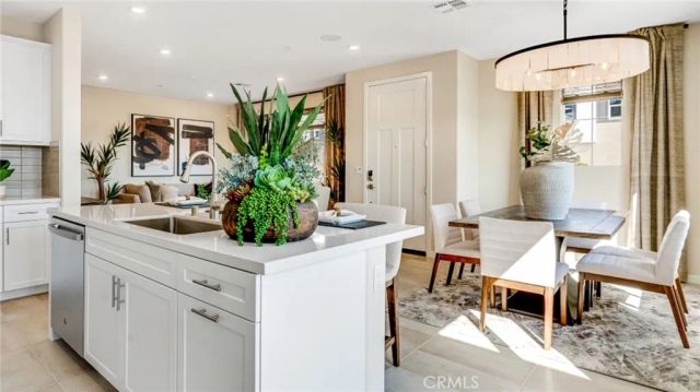 2817 E Amberley Privado, Ontario, CA 91762