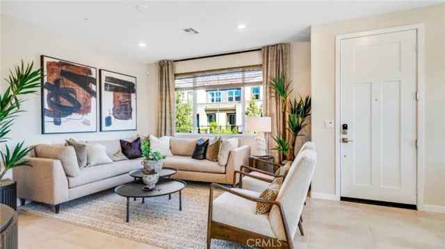 2817 E Amberley Privado, Ontario, CA 91762