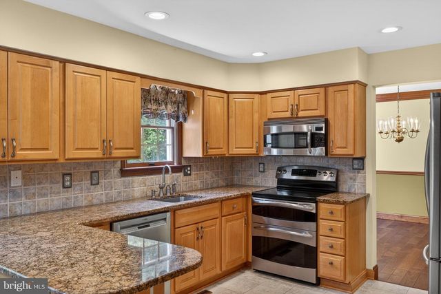 2485 CAMP ROCK HILL, Quakertown, PA 18951