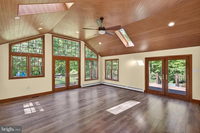 2485 CAMP ROCK HILL, Quakertown, PA 18951