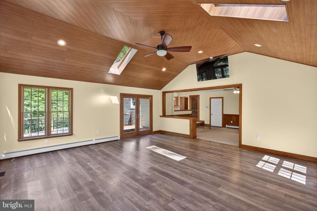 2485 CAMP ROCK HILL, Quakertown, PA 18951