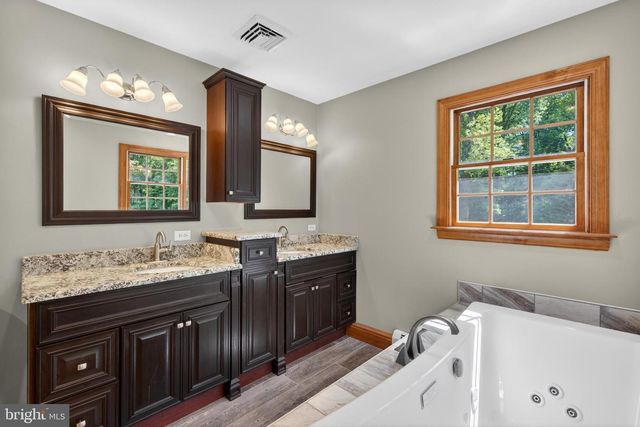 2485 CAMP ROCK HILL, Quakertown, PA 18951