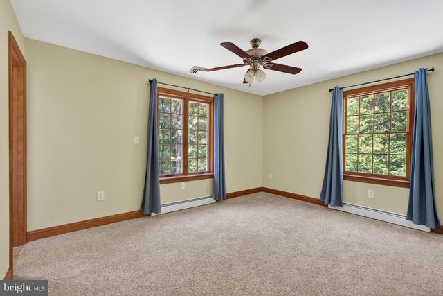 2485 CAMP ROCK HILL, Quakertown, PA 18951