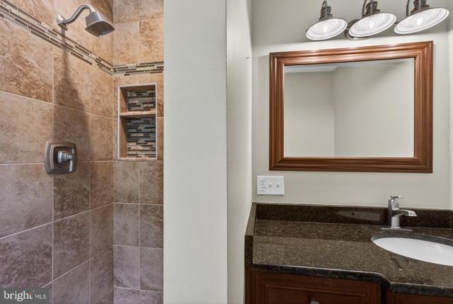 2485 CAMP ROCK HILL, Quakertown, PA 18951