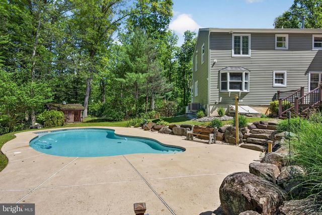 2485 CAMP ROCK HILL, Quakertown, PA 18951