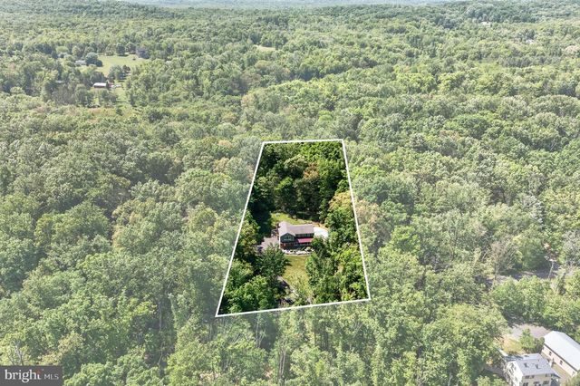 2485 CAMP ROCK HILL, Quakertown, PA 18951