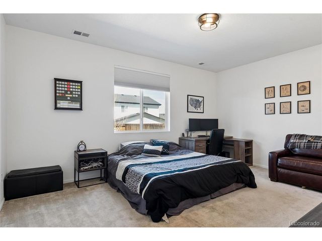 284 Vista Cliff Cir, Castle Rock, CO 80104