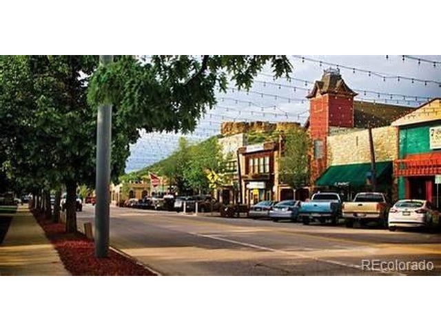 284 Vista Cliff Cir, Castle Rock, CO 80104