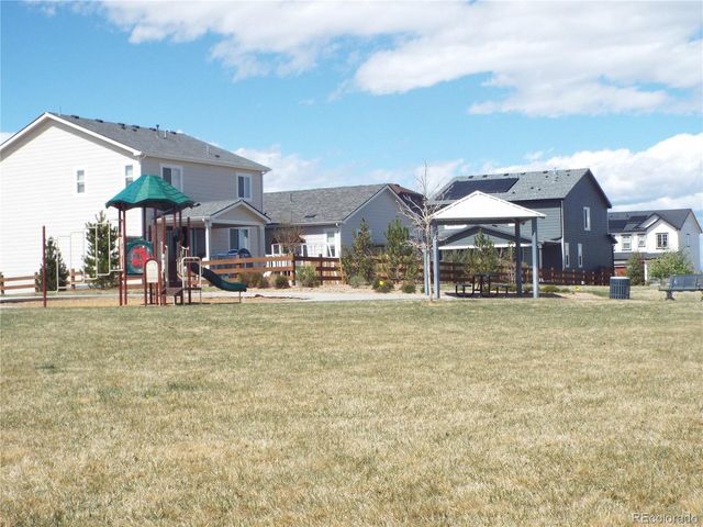 284 Vista Cliff Cir, Castle Rock, CO 80104