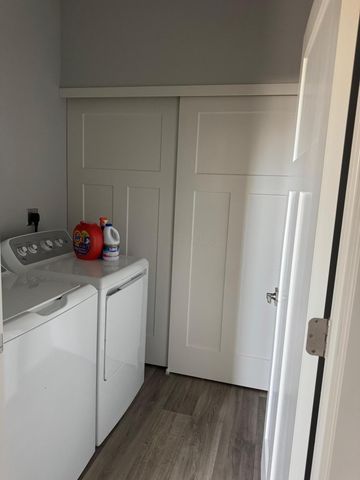 6252 Windcliff Drive, Grove City, OH 43123