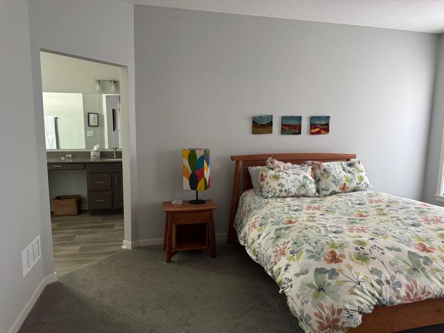 6252 Windcliff Drive, Grove City, OH 43123