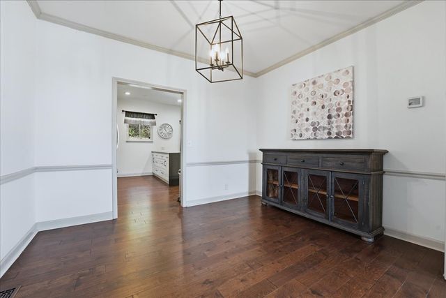 128 Jefferson Sq, Nashville, TN 37215