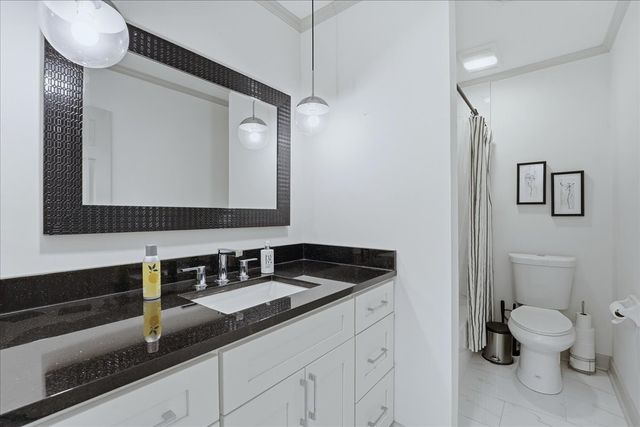 128 Jefferson Sq, Nashville, TN 37215