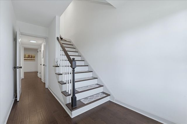 128 Jefferson Sq, Nashville, TN 37215