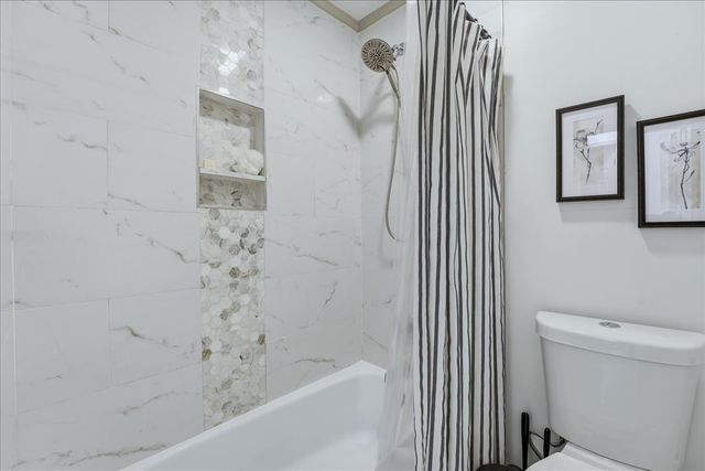 128 Jefferson Sq, Nashville, TN 37215