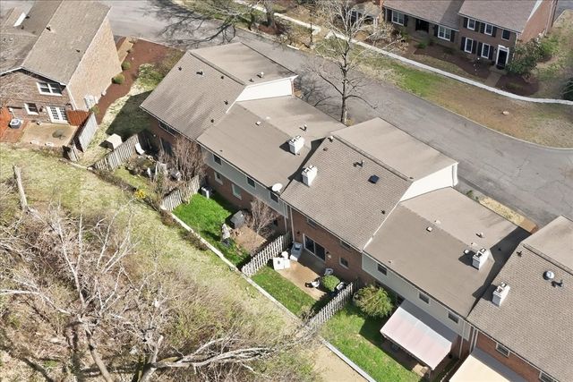 128 Jefferson Sq, Nashville, TN 37215