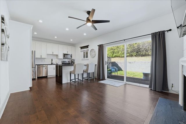 128 Jefferson Sq, Nashville, TN 37215