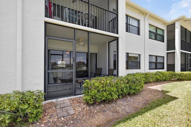 12790 Briarlake Drive 103, Palm Beach Gardens, FL 33418