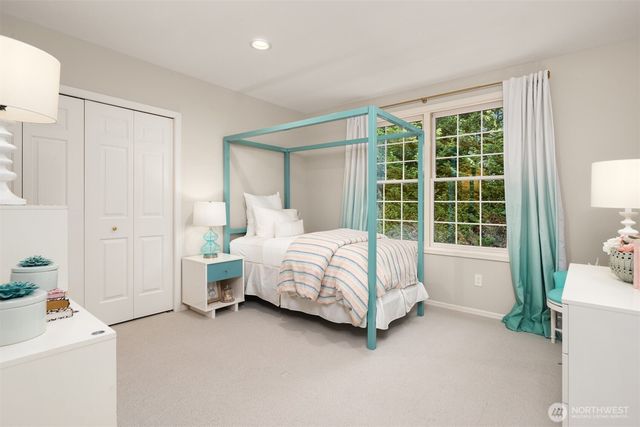 2400 100th Avenue NE, Bellevue, WA 98004