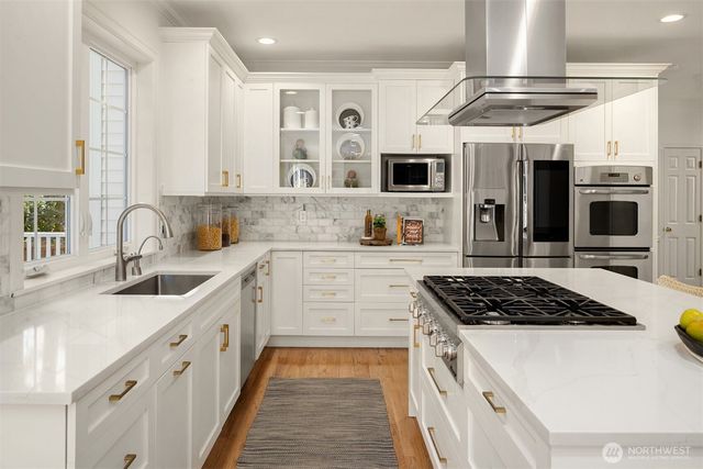 2400 100th Avenue NE, Bellevue, WA 98004