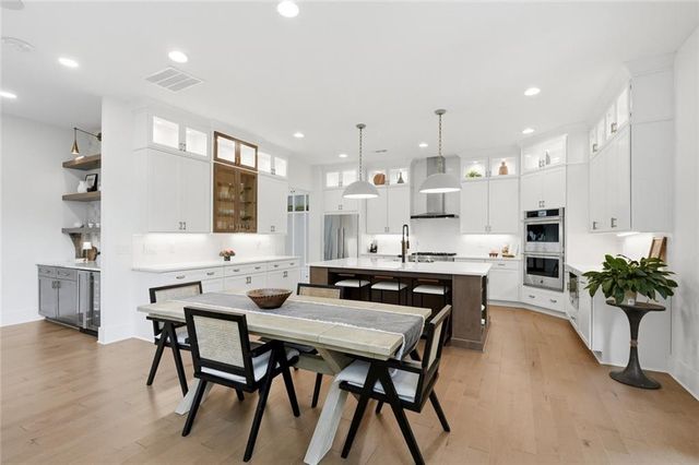 13390 Bishops Court, Roswell, GA 30075