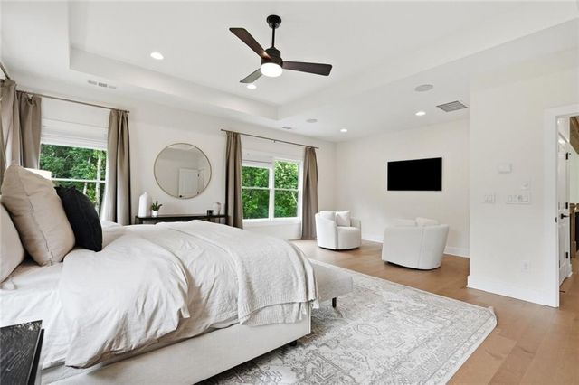 13390 Bishops Court, Roswell, GA 30075