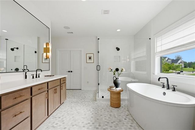 13390 Bishops Court, Roswell, GA 30075