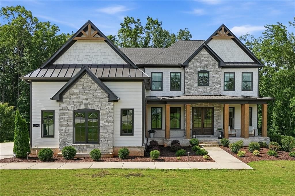 13390 Bishops Court, Roswell, GA 30075