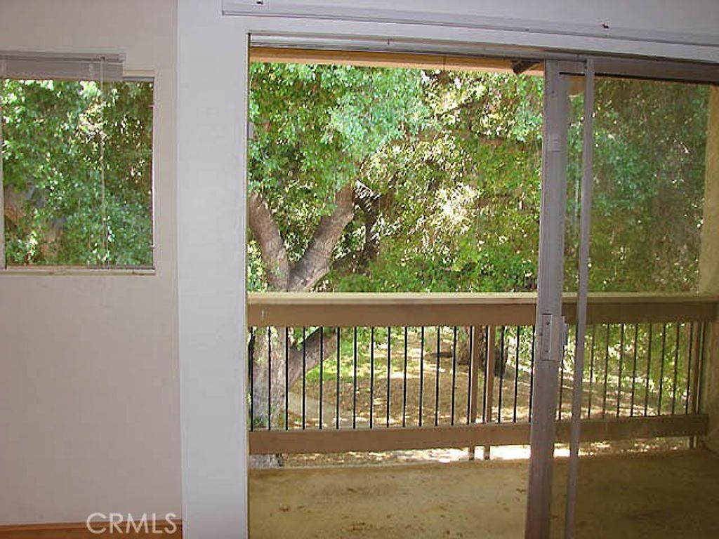 23653 Park Capri 91, Calabasas, CA 91302