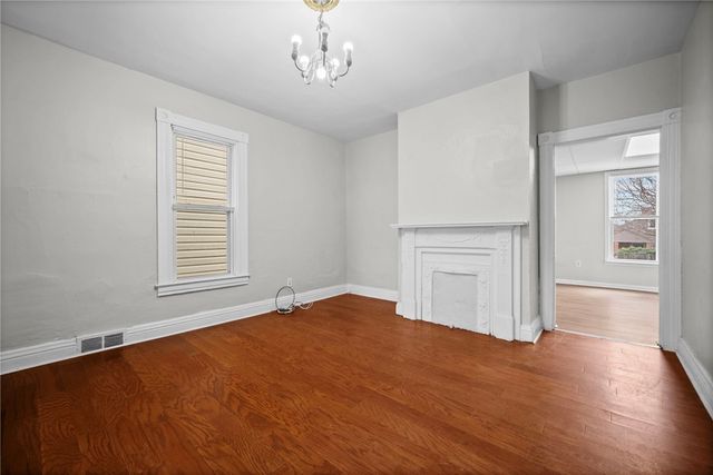 319 Glenn Ave, Scott Twp, PA 15106