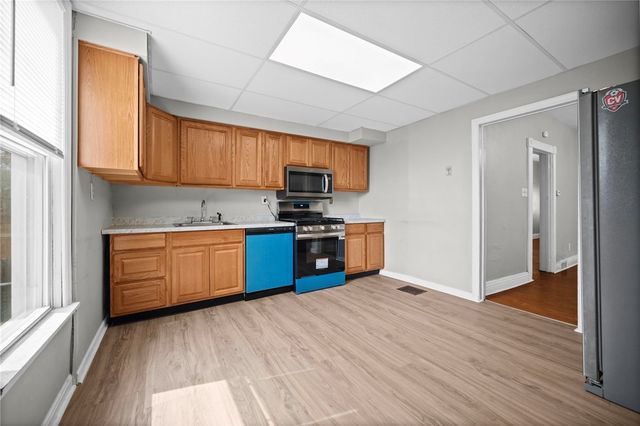 319 Glenn Ave, Scott Twp, PA 15106