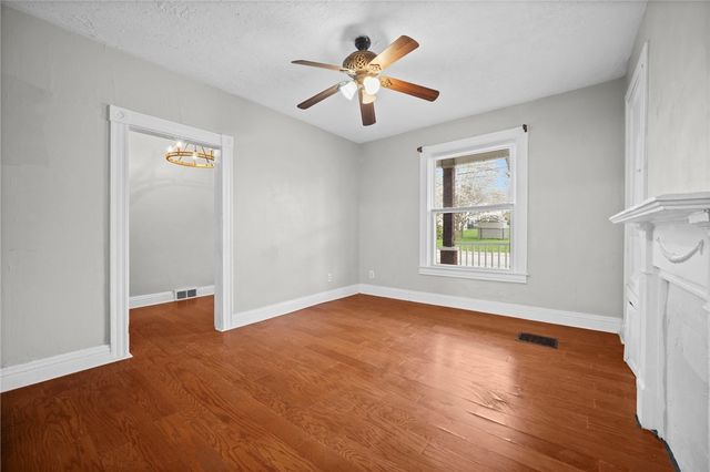 319 Glenn Ave, Scott Twp, PA 15106