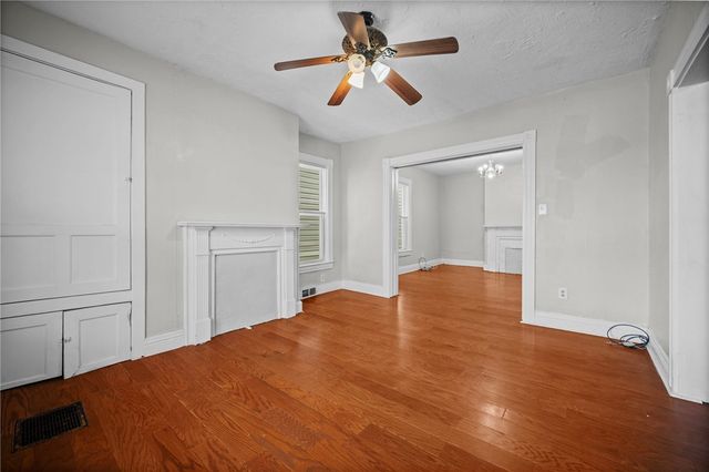 319 Glenn Ave, Scott Twp, PA 15106