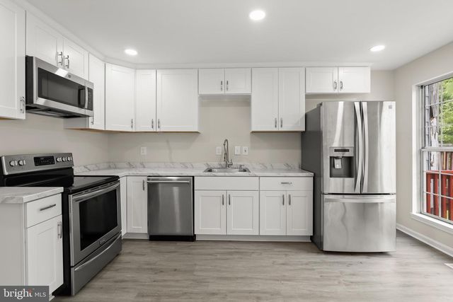 18 HIDDENCREEK CT, Owings Mills, MD 21117