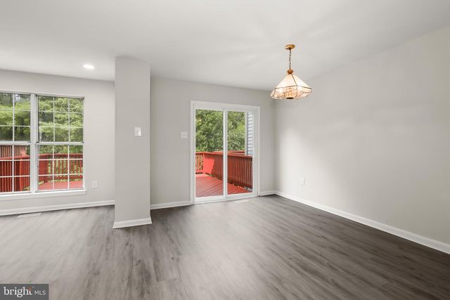 18 HIDDENCREEK CT, Owings Mills, MD 21117