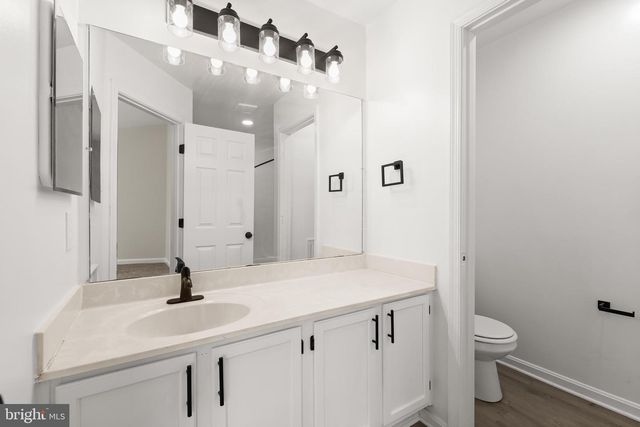 18 HIDDENCREEK CT, Owings Mills, MD 21117