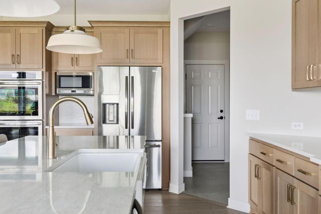 1732 Laquey Avenue NE, Saint Michael, MN 55376