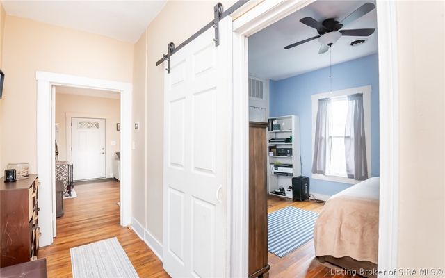943 E Maple Street, Jeffersonville, IN 47130