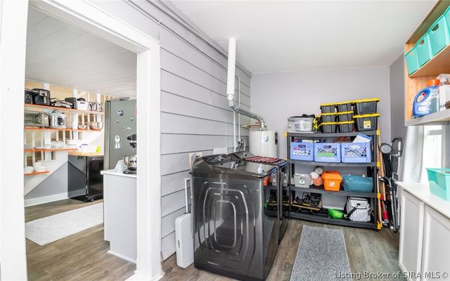 943 E Maple Street, Jeffersonville, IN 47130