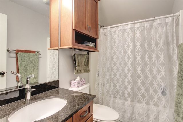 1834 N Best Friend Lane, Fayetteville, AR 72704