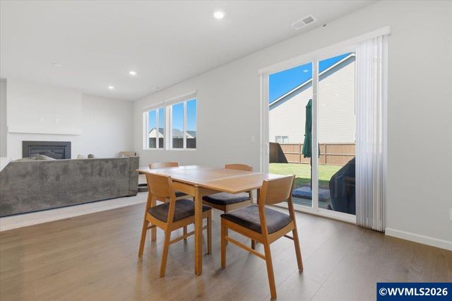 5954 Henshaw St SE, Albany, OR 97322