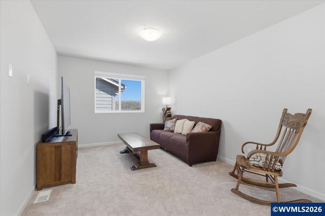 5954 Henshaw St SE, Albany, OR 97322